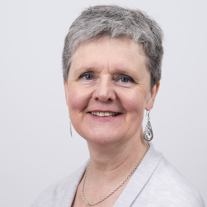 Miriam Handren